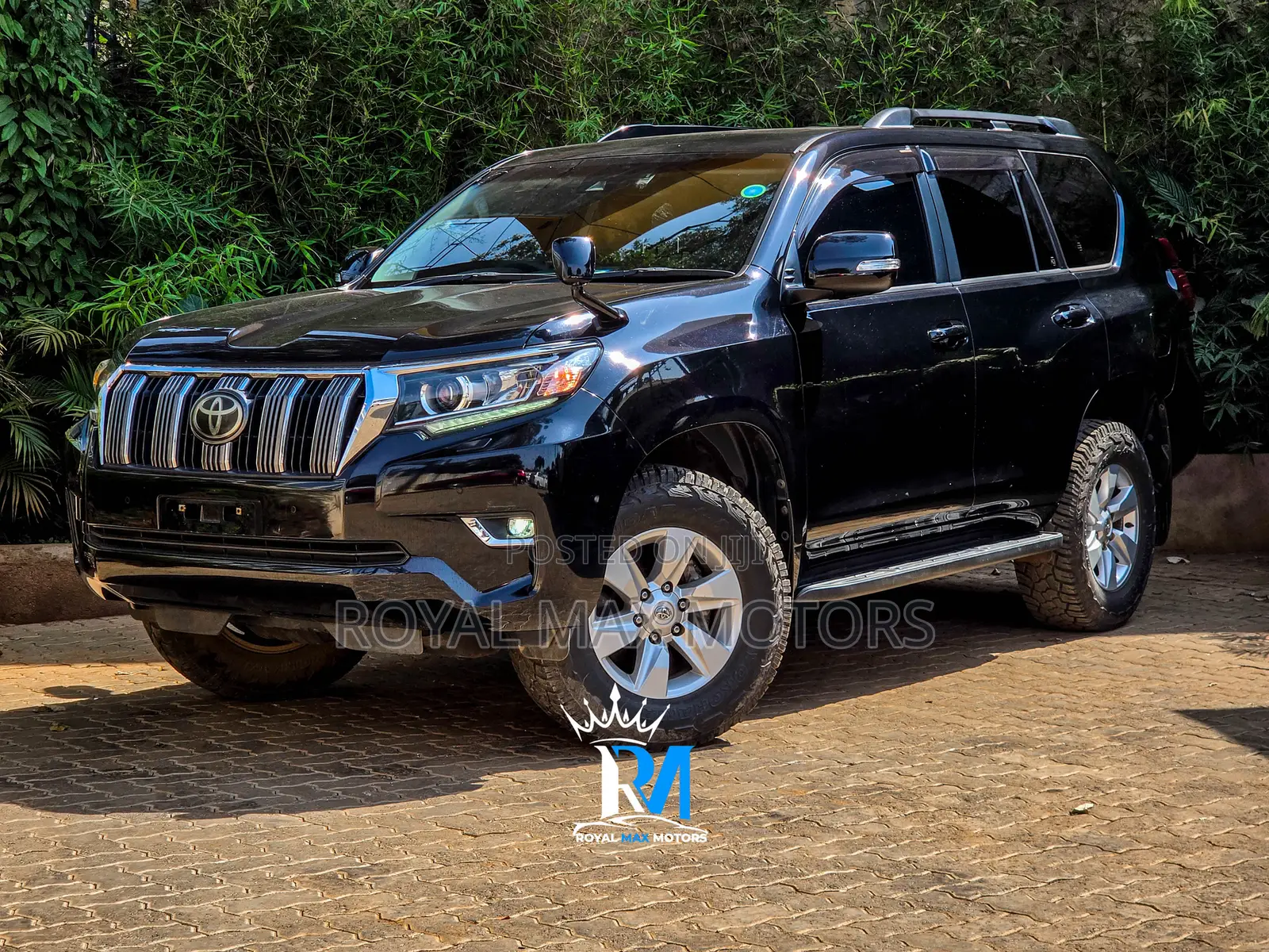 Toyota Land Cruiser Prado 2018 Black