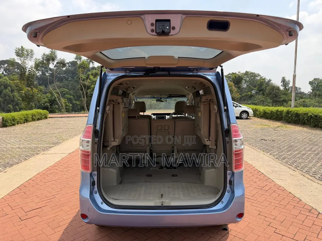 Toyota Noah 2009 Blue