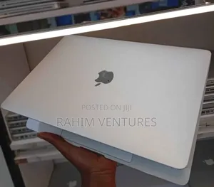 Laptop Apple MacBook Pro 2019 16GB Intel Core i5 SSD 256GB