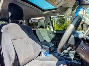 Toyota Land Cruiser Prado 2018 Black