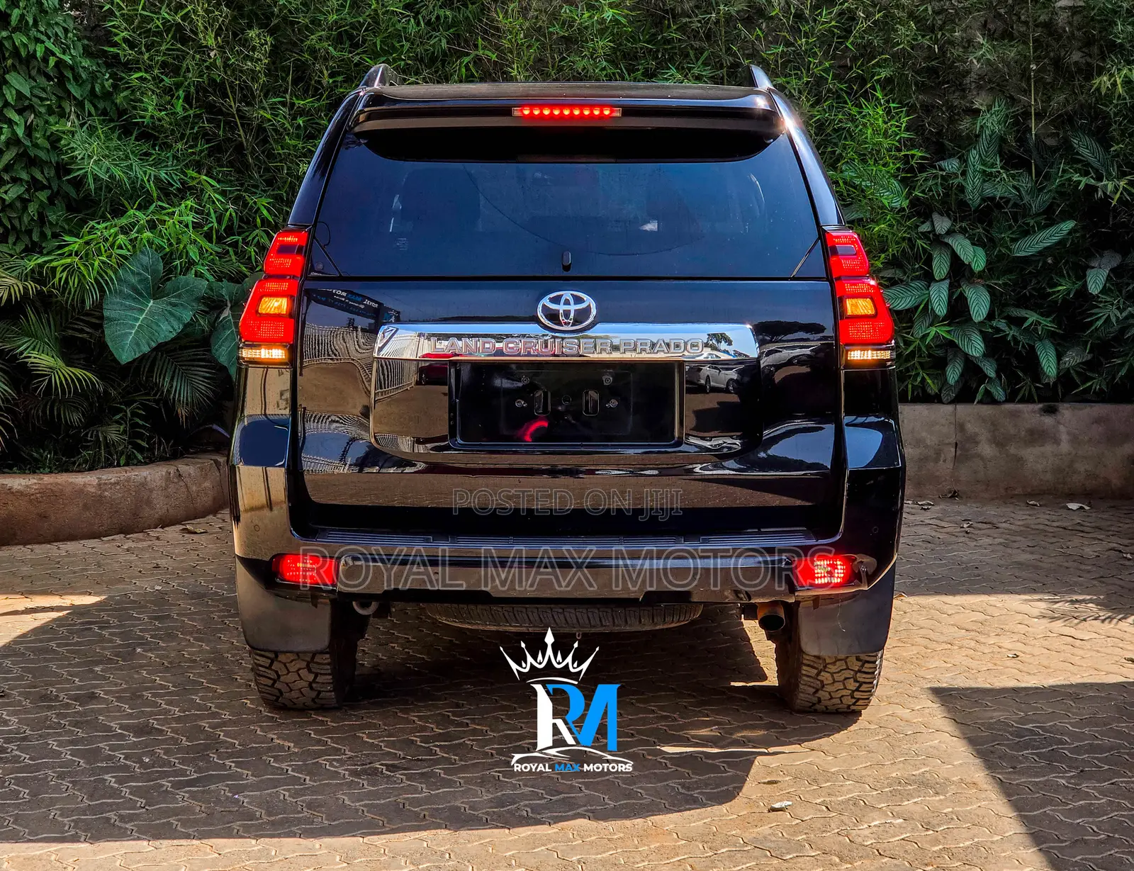 Toyota Land Cruiser Prado 2018 Black