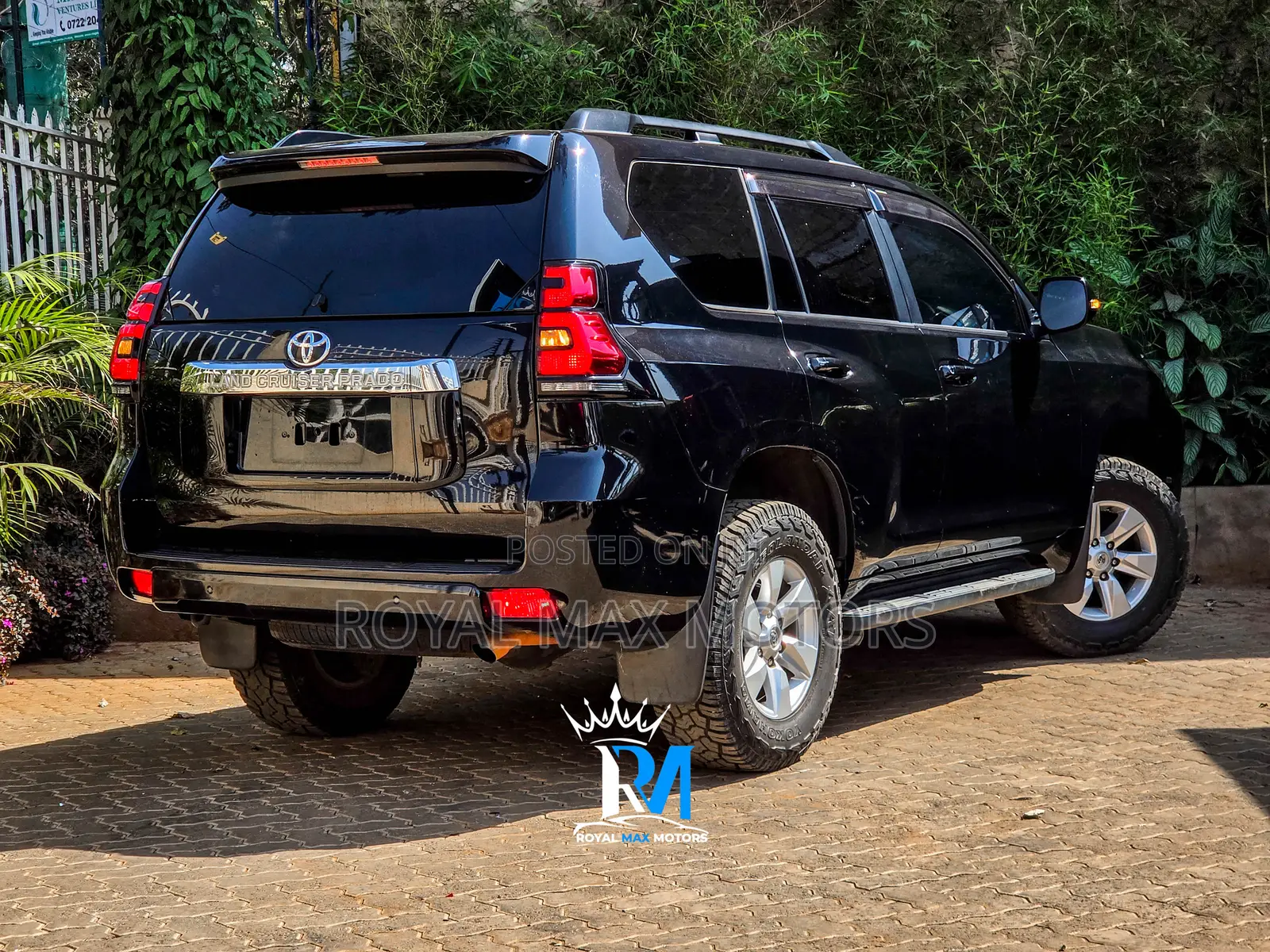 Toyota Land Cruiser Prado 2018 Black