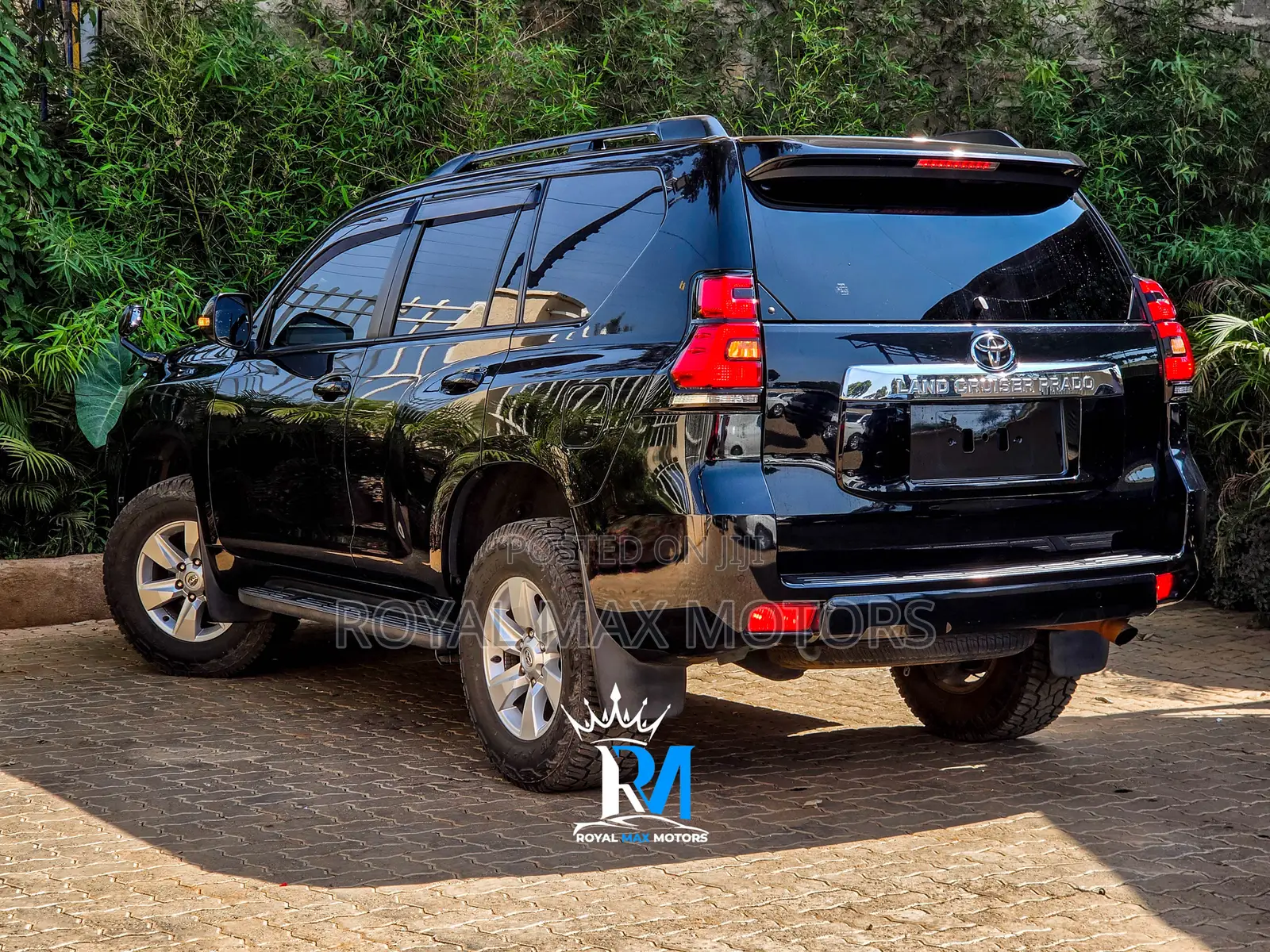 Toyota Land Cruiser Prado 2018 Black
