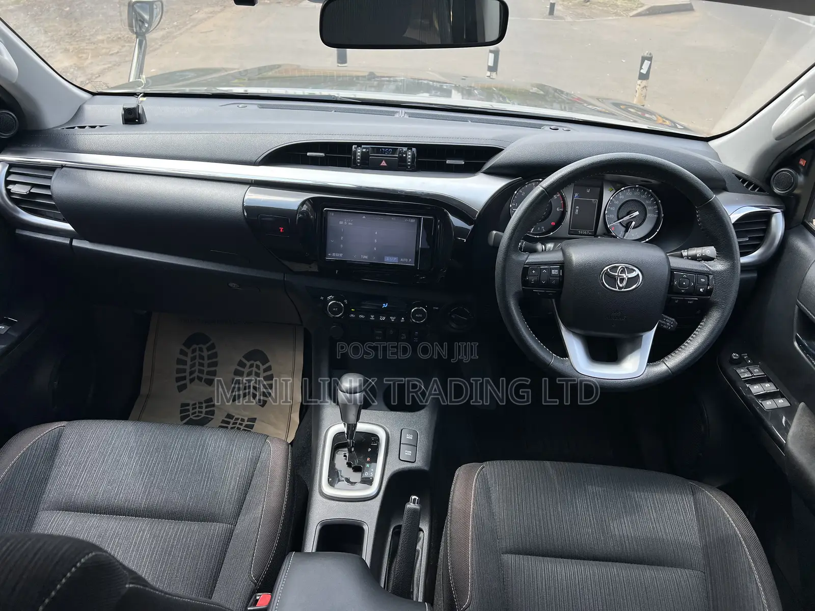 Toyota Hilux Revo Double Cab Deisel 2.8 RWD 2021 Gray