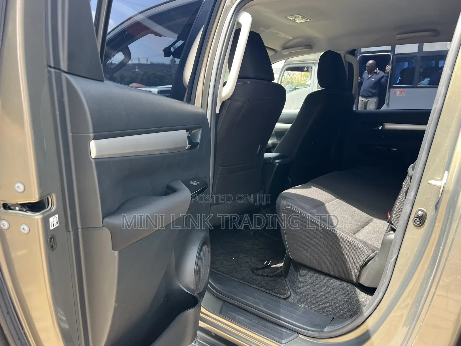 Toyota Hilux Revo Double Cab Deisel 2.8 RWD 2021 Gray