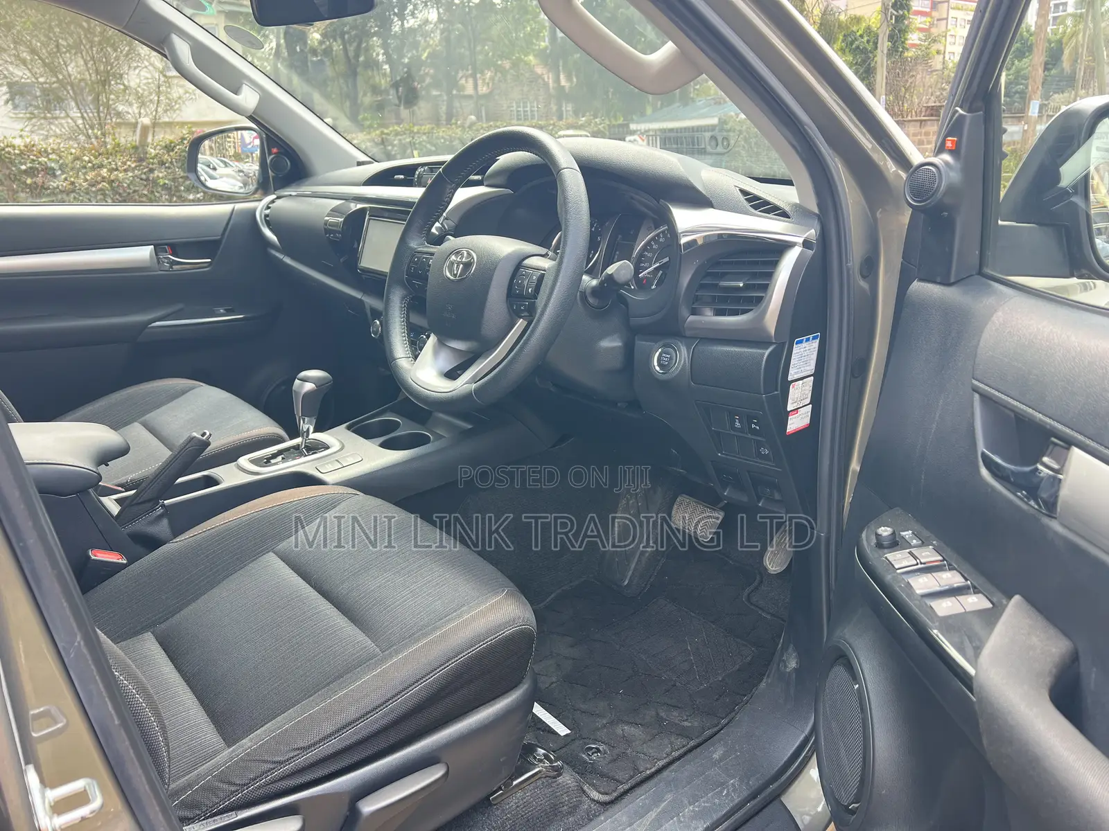 Toyota Hilux Revo Double Cab Deisel 2.8 RWD 2021 Gray