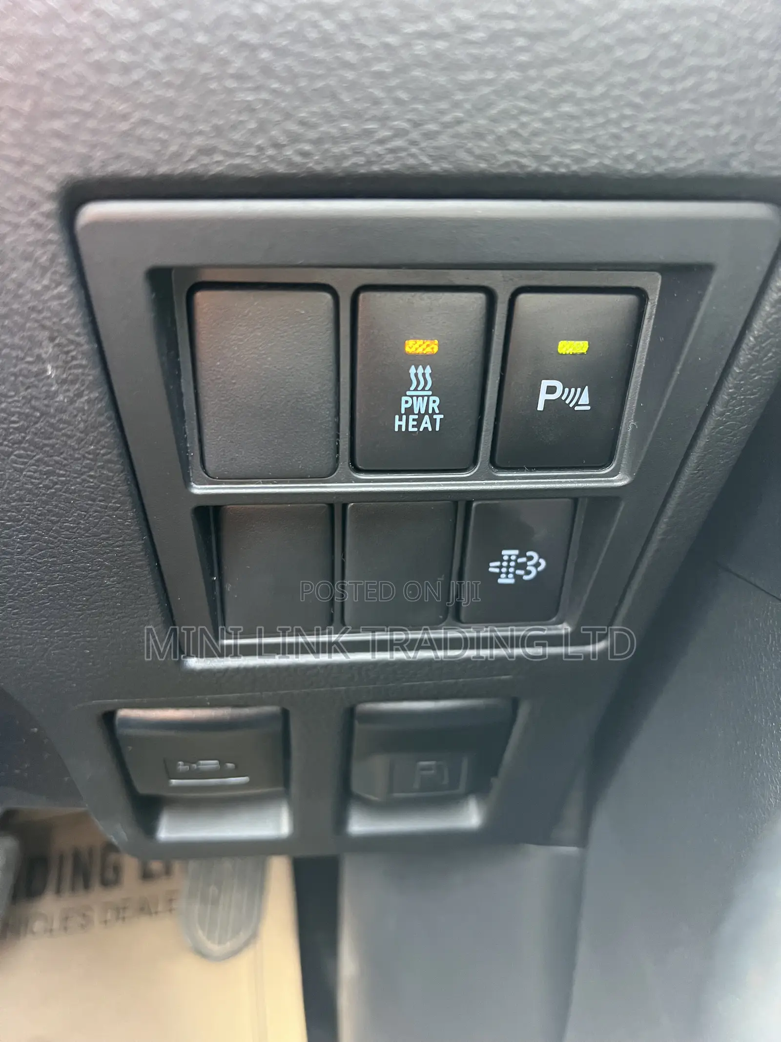 Toyota Hilux Revo Double Cab Deisel 2.8 RWD 2021 Gray
