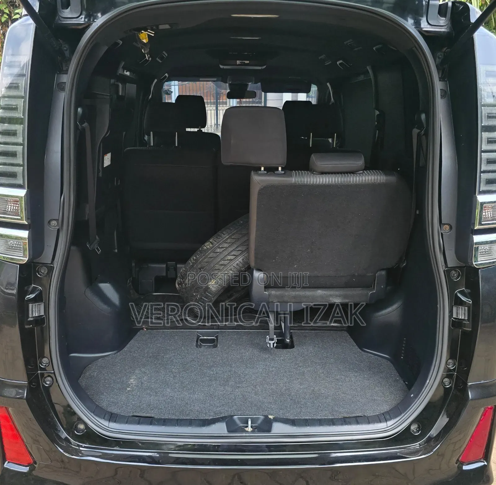Toyota Voxy 2017 Black