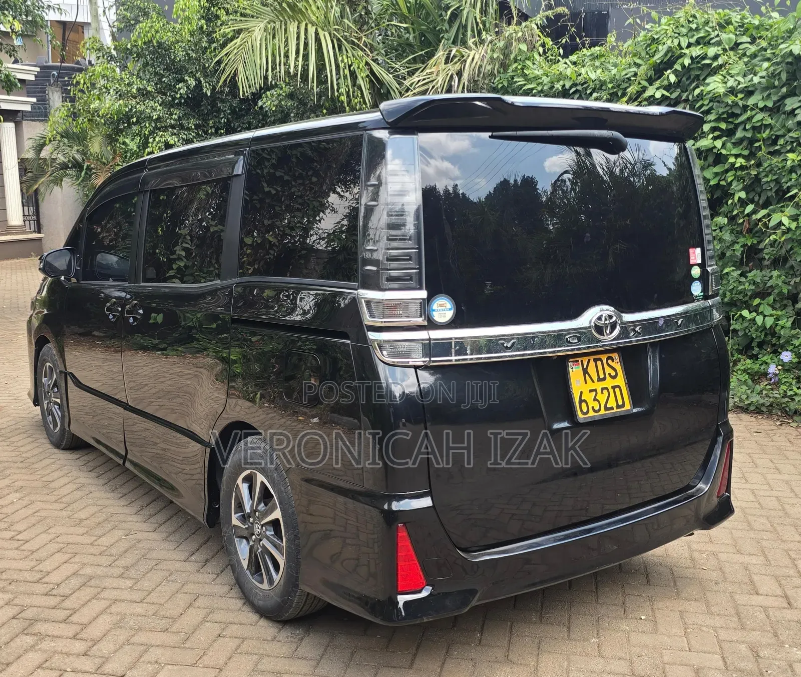 Toyota Voxy 2017 Black