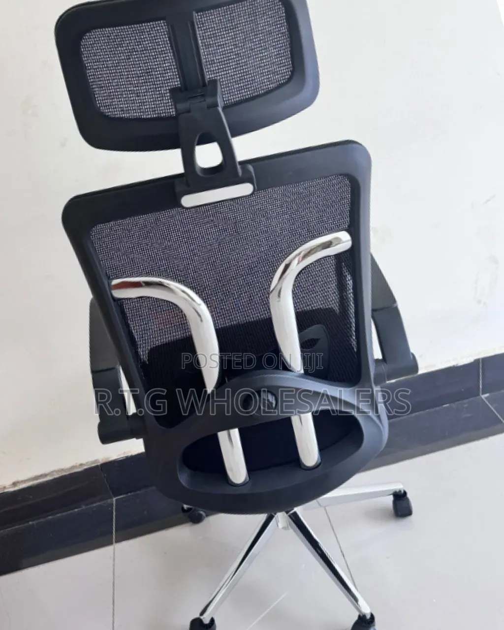 Executive Comfort Orthopedic Office Chair