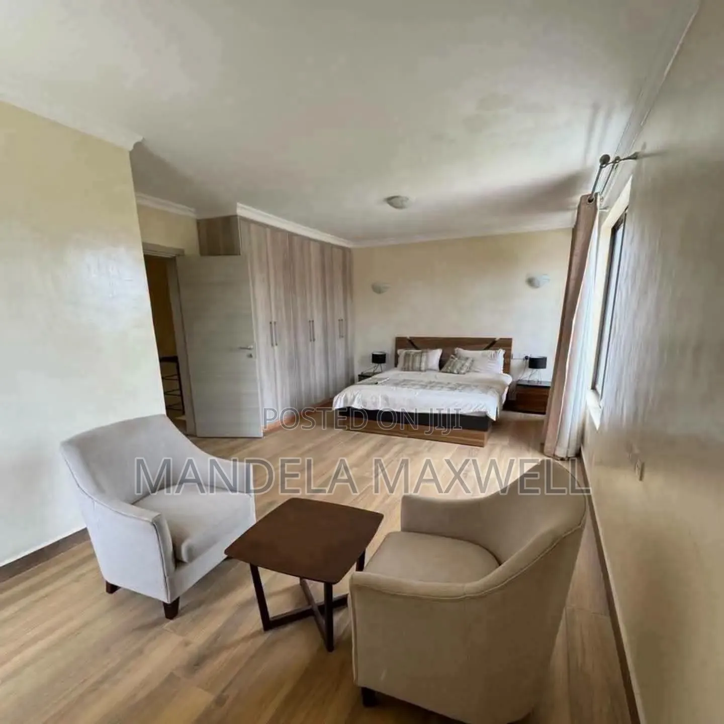 4bdrm Mansion in Katani for sale