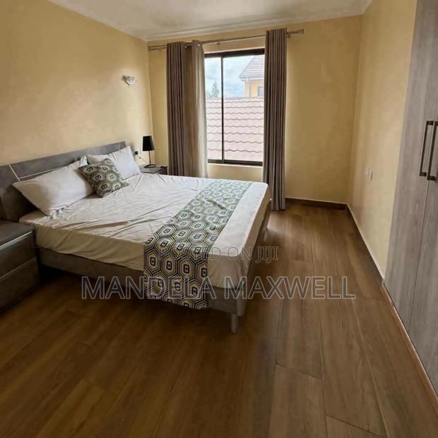 4bdrm Mansion in Katani for sale - thumbnail 8