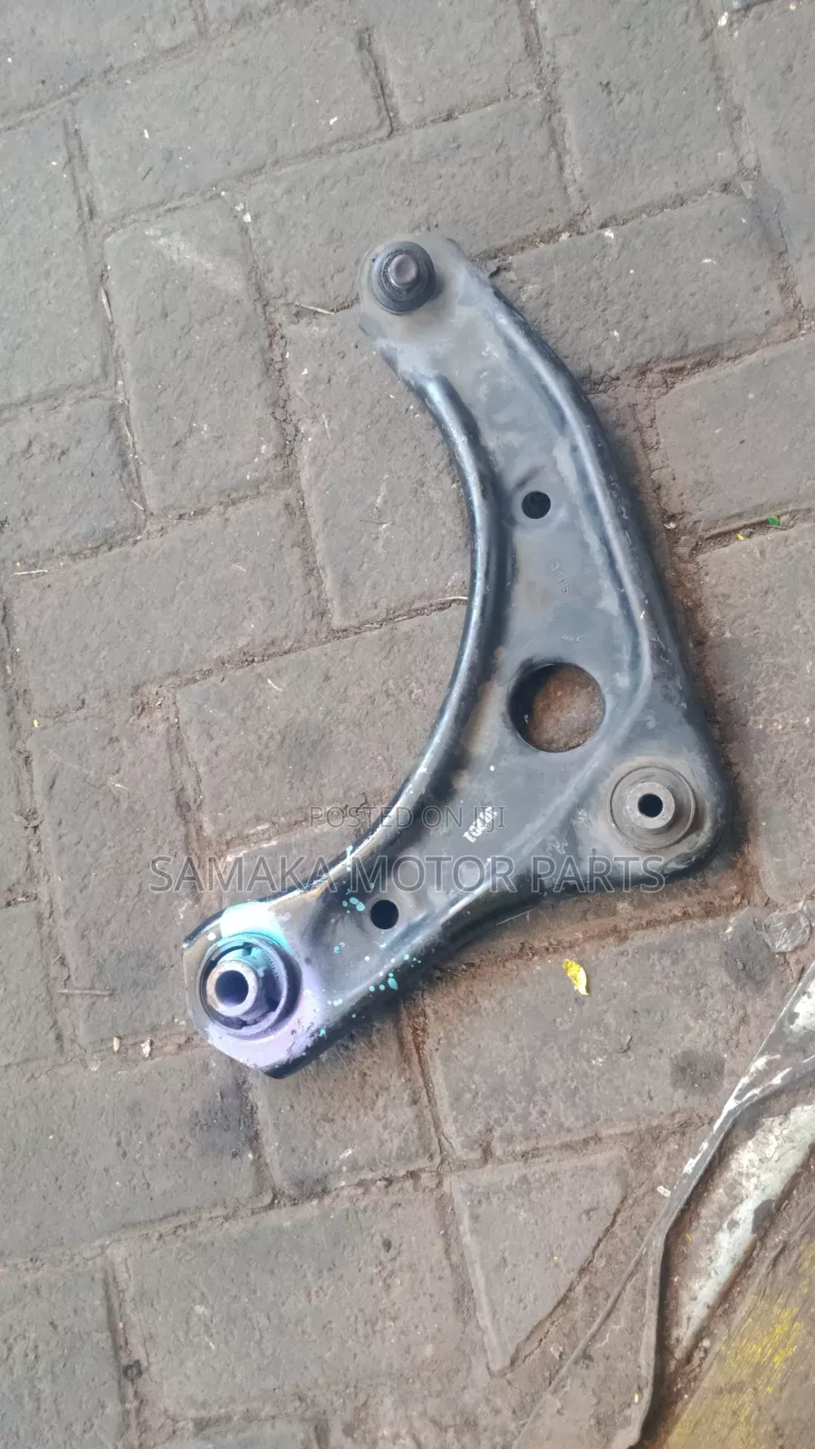Note E12 Arm