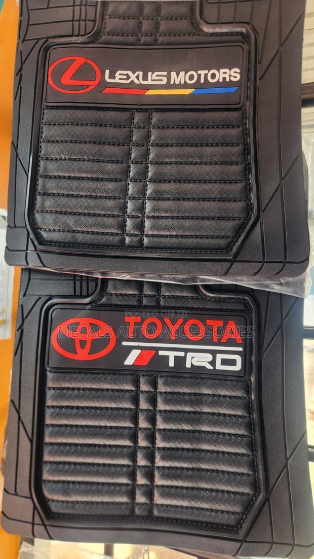 SUV Logo Assorted Rubber Car Floor Mats - thumbnail 2