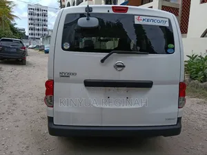 Nissan Caravan 2019 White