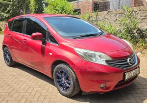 Nissan Note 2013 Red