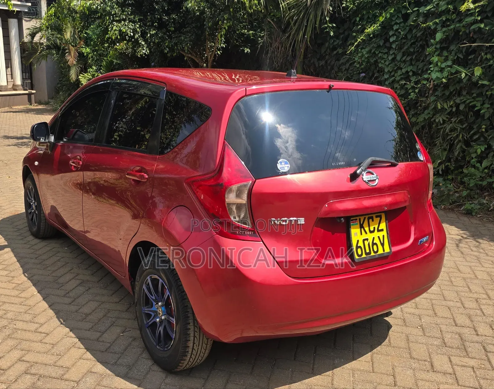 Nissan Note 2013 Red