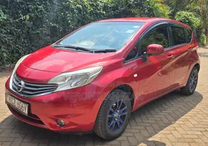 Nissan Note 2013 Red
