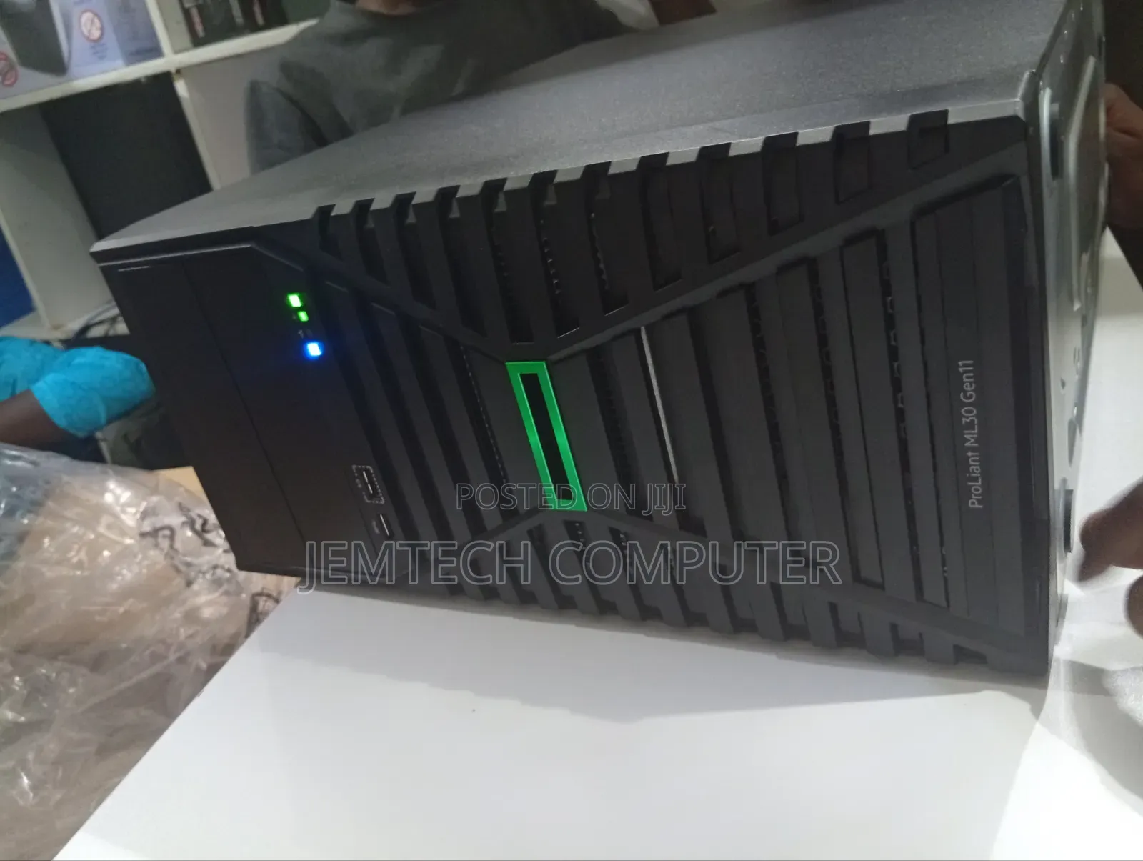 New Server HP ProLiant ML30 Gen10 Plus E-2314 32GB Intel Xeon HDD 2T