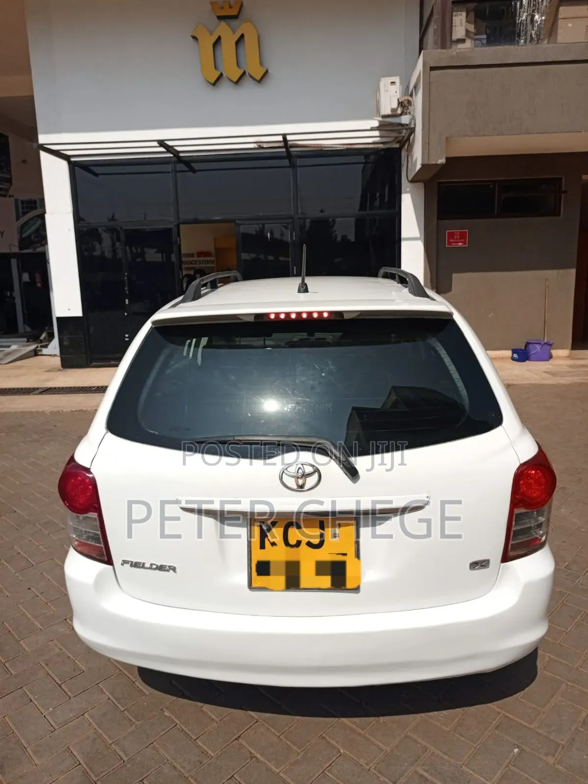 Toyota Corolla Fielder 2010 Pearl