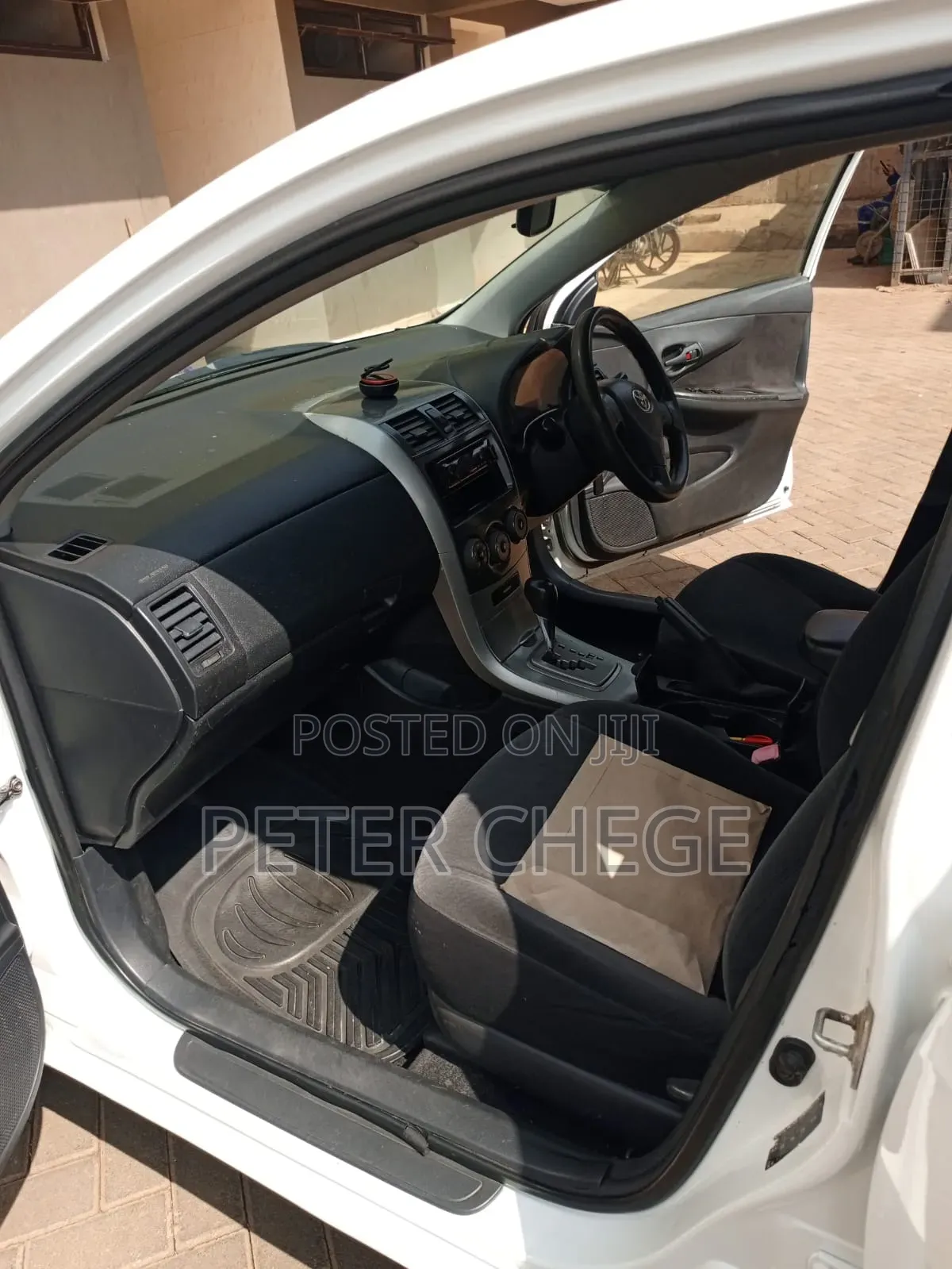 Toyota Corolla Fielder 2010 Pearl