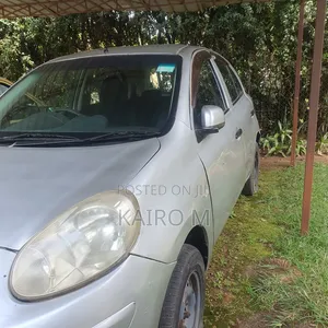 Nissan March 2010 Silver