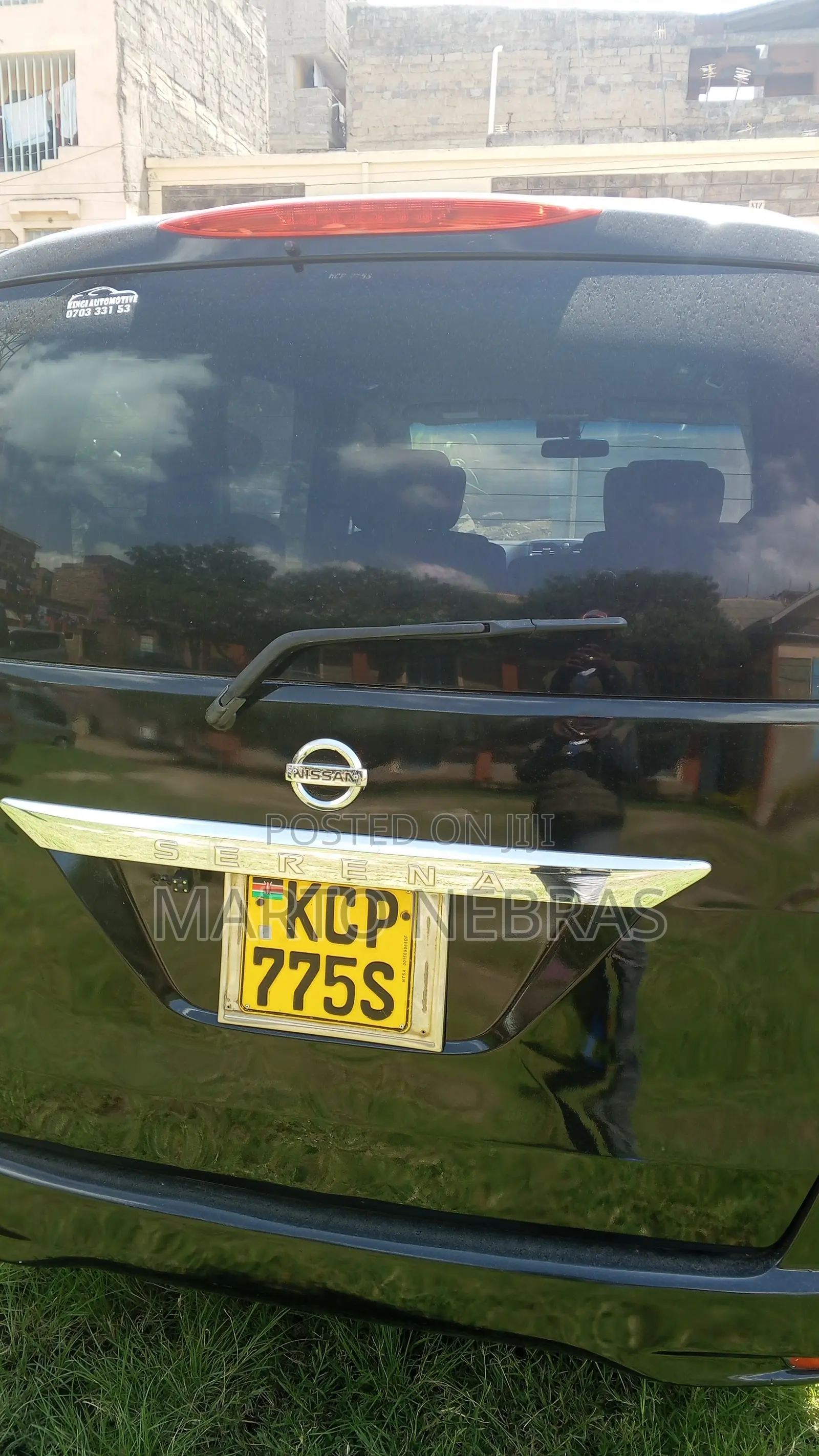 Nissan Serena 2011 Black