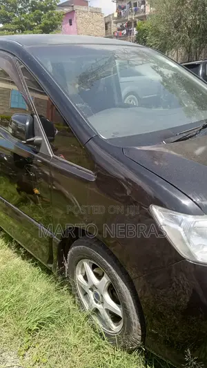 Nissan Serena 2011 Black