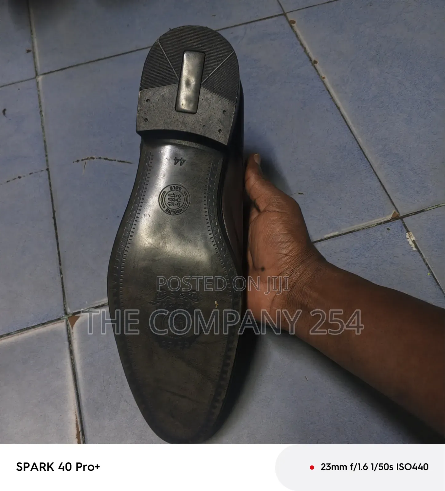 Quality Casual Leather Laced Official Low Cut Rubber Sole 44,42