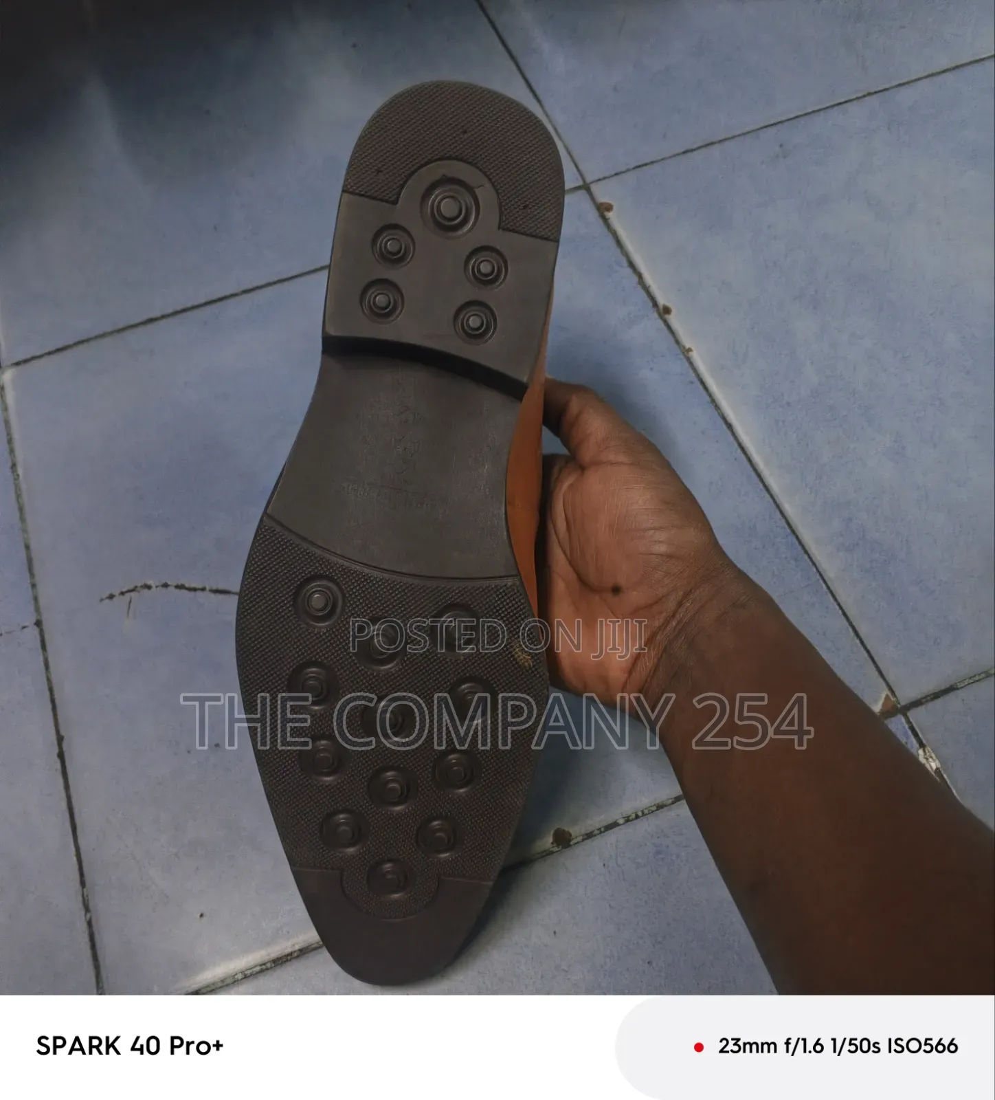 Quality Casual Leather Laced Official Low Cut Rubber Sole 44,42