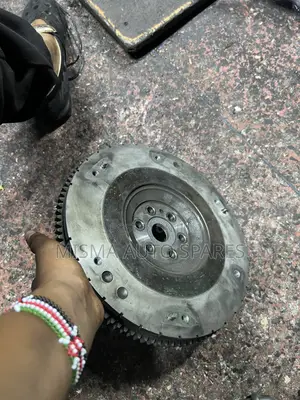 Fly Wheel Nissan Cr12
