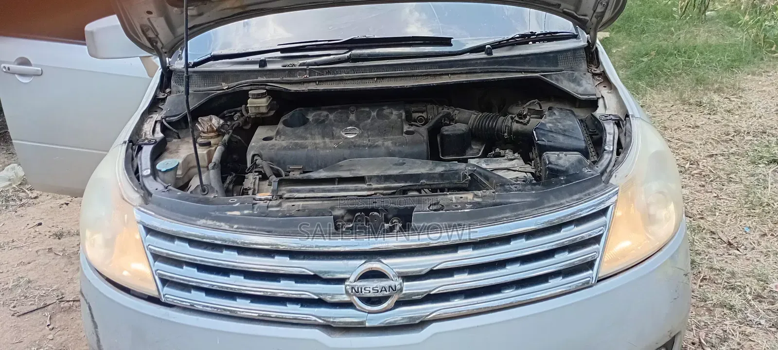 Nissan Presage 2010 Silver