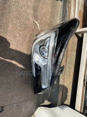 Subaru Forester SJG 2016 Headlight (8V)
