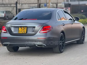 Mercedes-Benz E200 2017 Gray