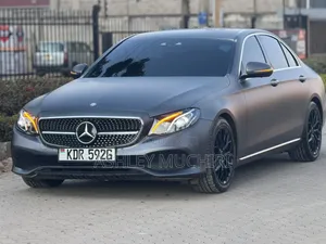 Mercedes-Benz E200 2017 Gray