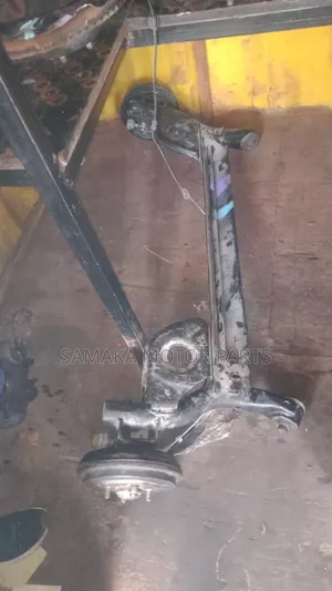 Note E12 Rear Axle