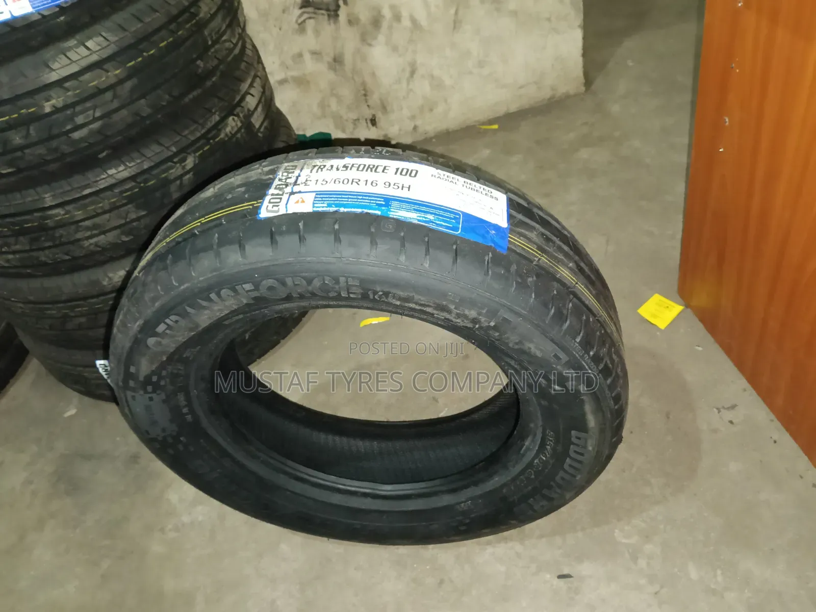 Goodard 215/60r16