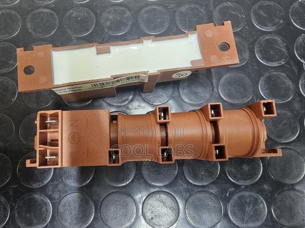 Gas Cooker Ignition Spark Generator 2 in 4/6 Way Out - main view