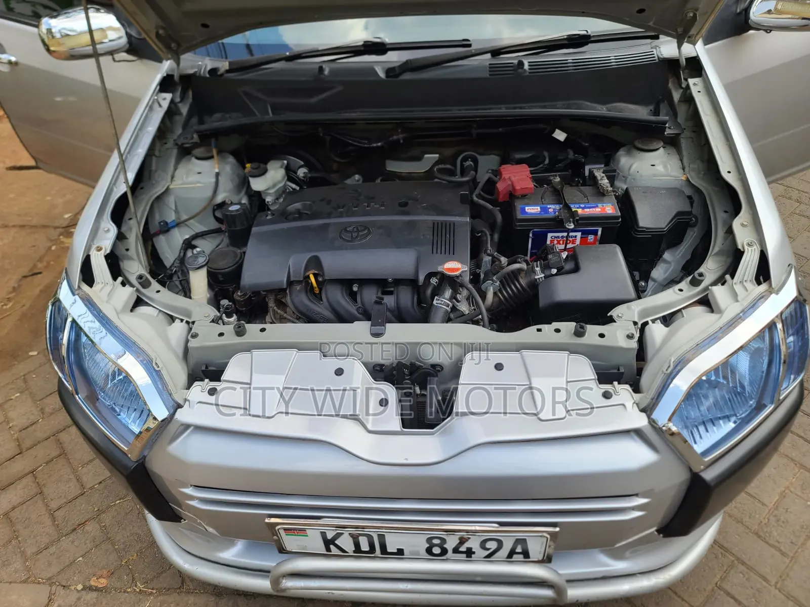 Toyota Probox 2016 Silver
