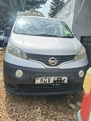 Nissan NV200 2013 Silver