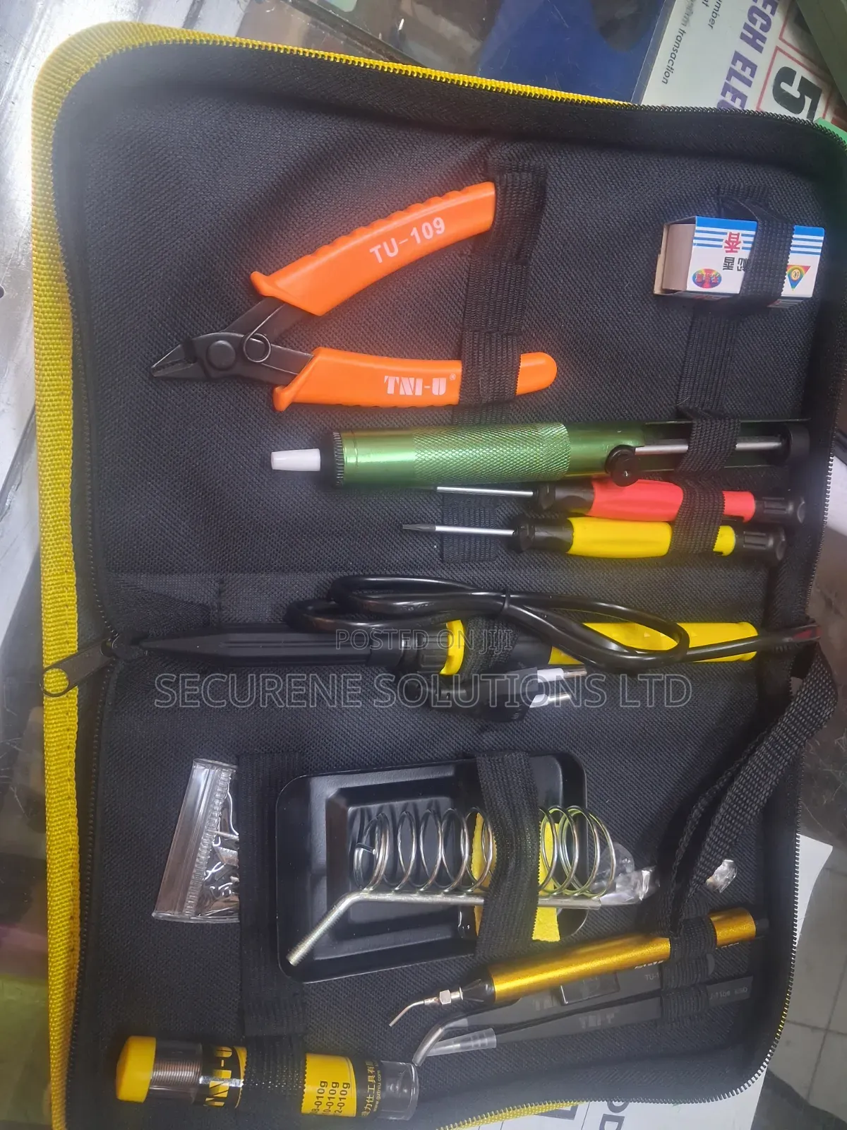 Jakemy JM-P15 17-in-1 Electronic or Networking Repair Toolkit