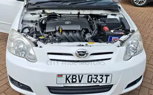 Toyota Corolla RunX 2006 White