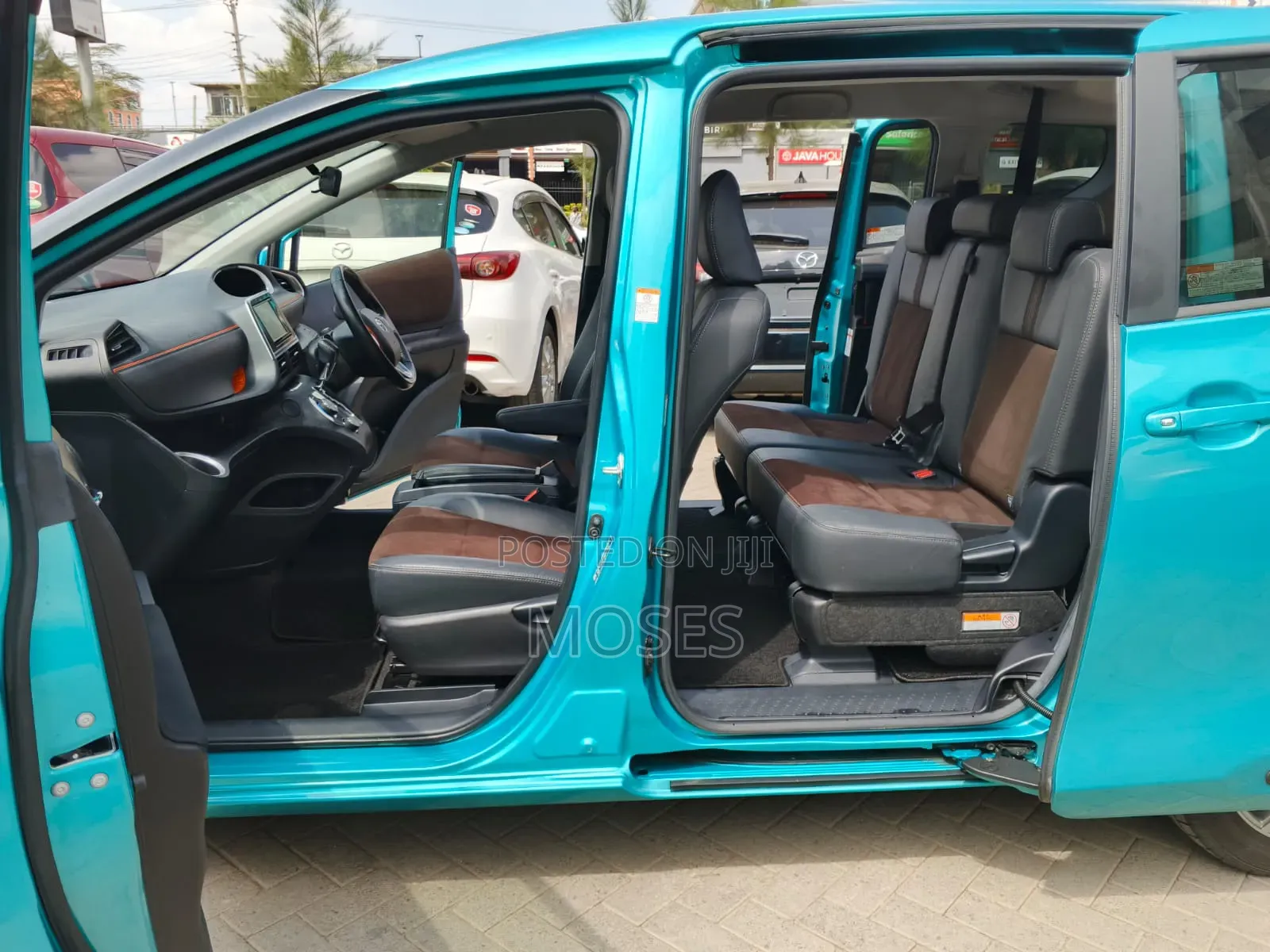 Toyota Sienta 2019 Green