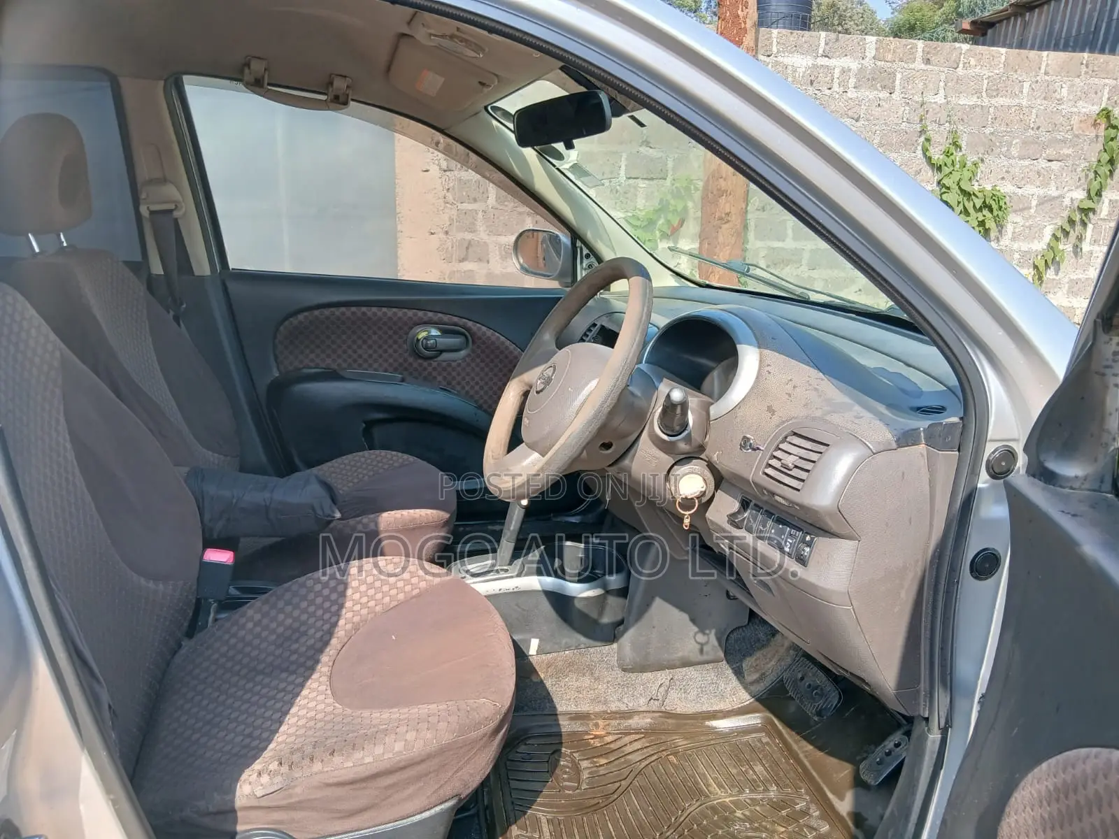 Nissan March 2007 Silver