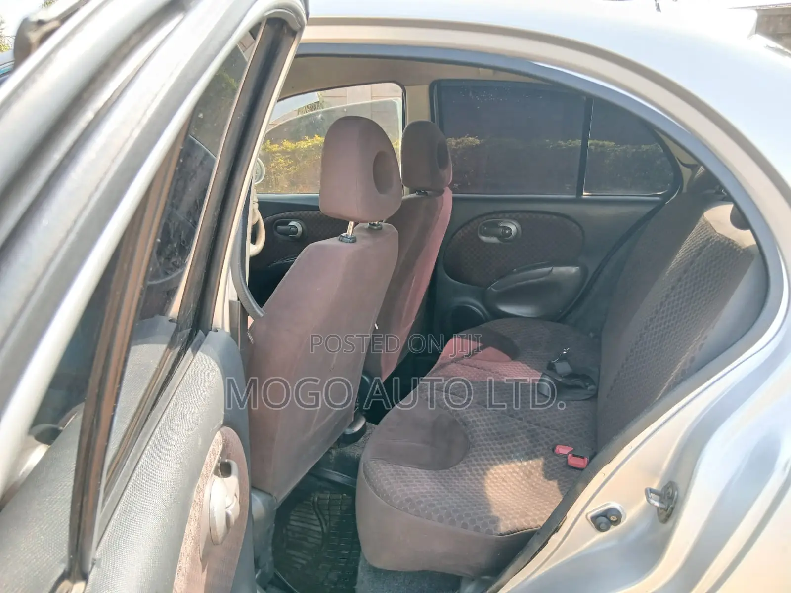 Nissan March 2007 Silver
