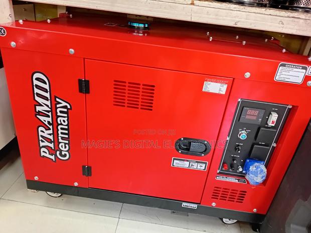 Well Performing 10kvap Silent Pyramid Diesel Generator