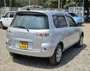 Mazda Demio 2006 Silver