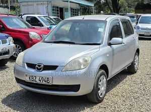 Mazda Demio 2006 Silver