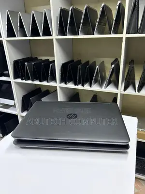 Laptop Fujitsu Lifebook A557 4GB Intel Core i5 HDD 500GB