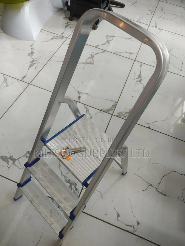 Household/Kitchen Aluminium Mini Ladder With 3 Steps - thumbnail 3